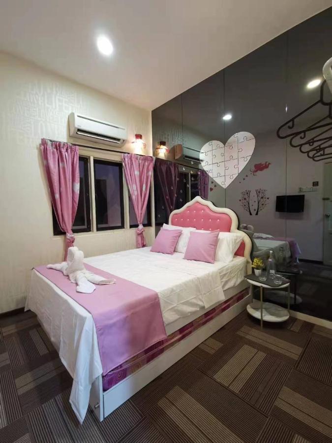 D'Sney Guest House Malacca Exterior photo